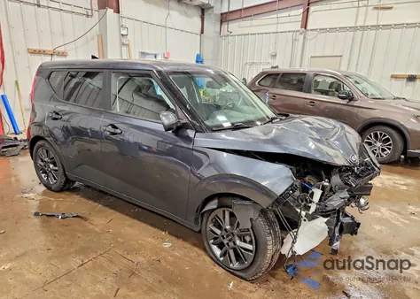 2020 Kia Soul Ex z USA, uszkodzony, nr VIN KNDJ33AU7L7073148